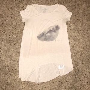 American Eagle Graphic Tee (Size S)